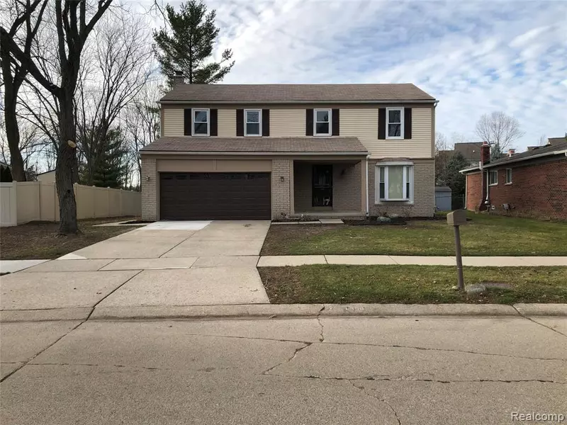 1956 W Roundtable Drive, Canton, MI 48188