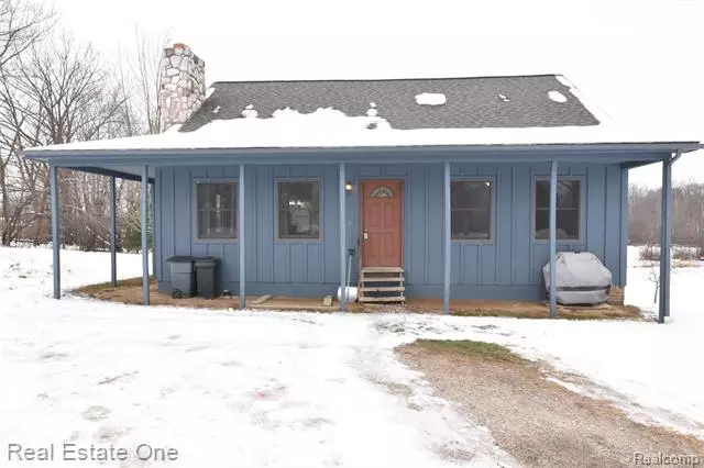 1541 CONNELL RD, Ortonville, MI 48462