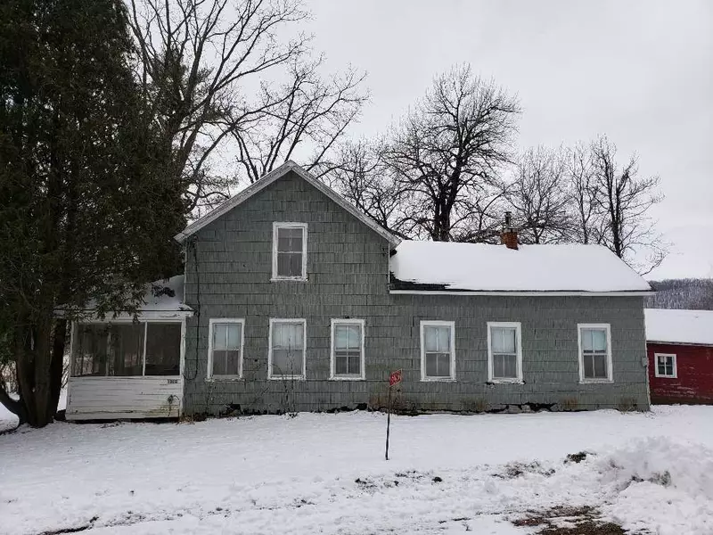 24066 Bridge St, Gays Mills, WI 54631