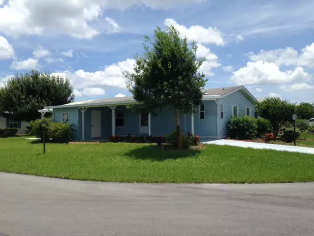 8000 Meadowlark LN, Port Saint Lucie, FL 34952