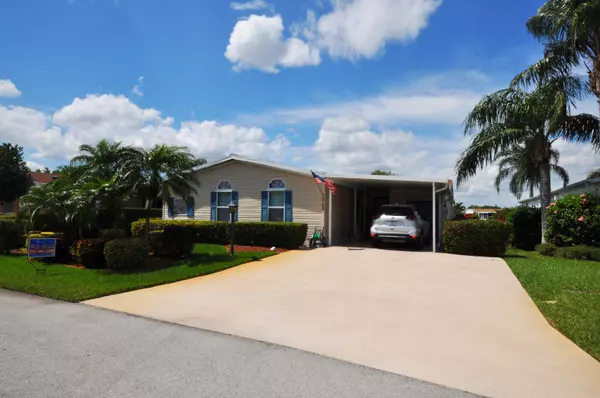 Port Saint Lucie, FL 34952,3732 Sandlace CT