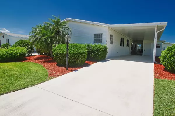 Port Saint Lucie, FL 34952,3704 Westchester CT