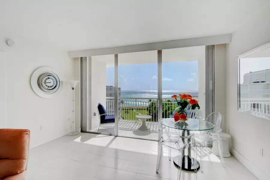 2780 S Ocean BLVD 812, Palm Beach, FL 33480