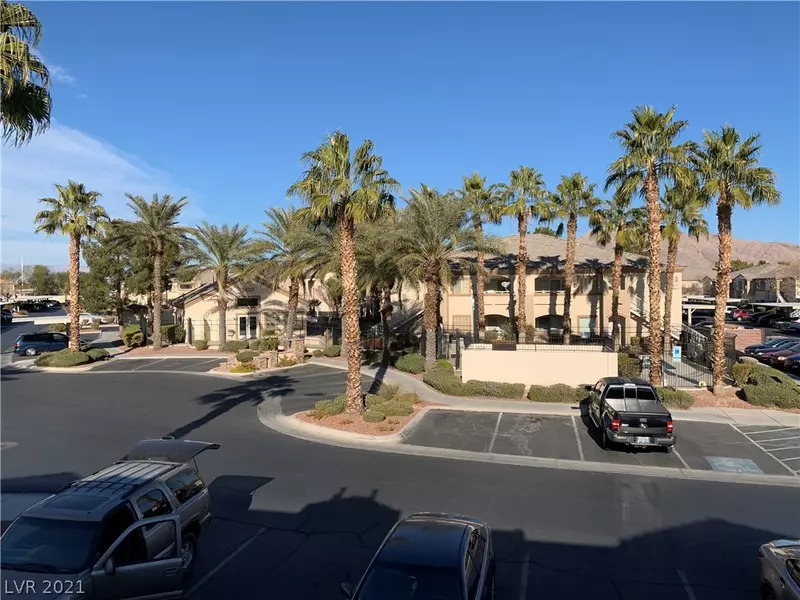 3400 Cabana Drive #2007, Las Vegas, NV 89122