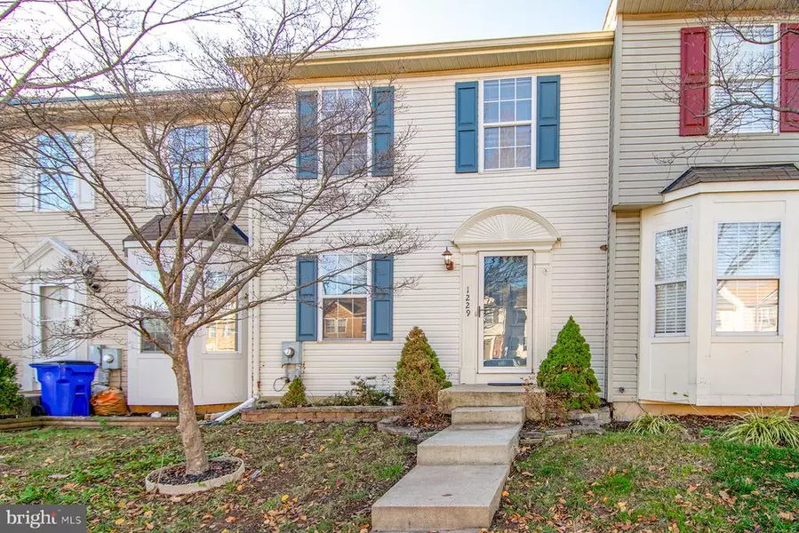 1229 DAHLIA LN, Frederick, MD 21703