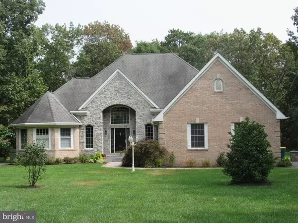 9 DEER CHASE, Elmer, NJ 08318