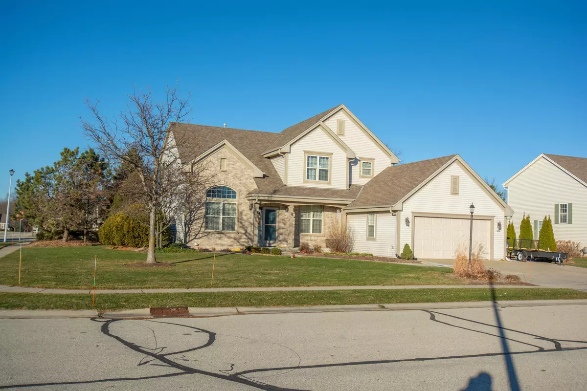 Oconomowoc, WI 53066,1262 Redwing Dr