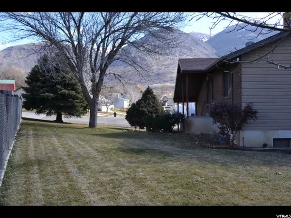 North Ogden, UT 84414,2553 N 725 E