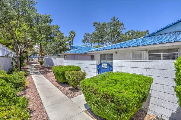 2124 Chertsey Drive #C, Las Vegas, NV 89108