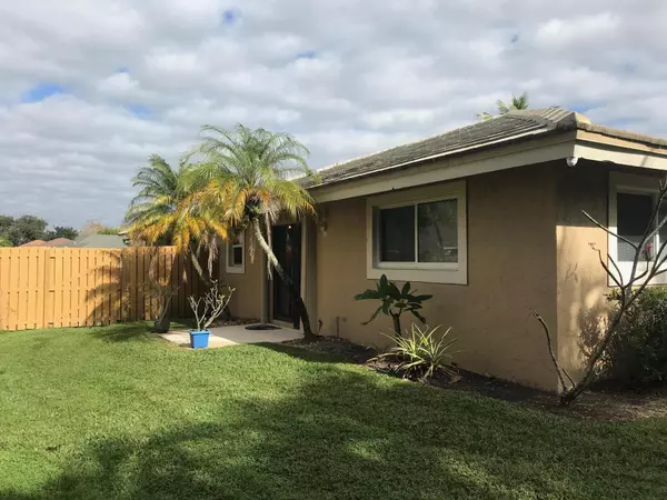 Wellington, FL 33414,1855 Lotus LN