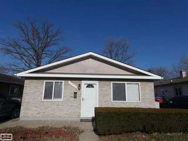 19781 VERMANDER, Clinton Township, MI 48035