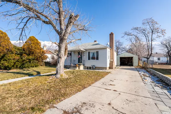 Orem, UT 84057,866 N 200 E