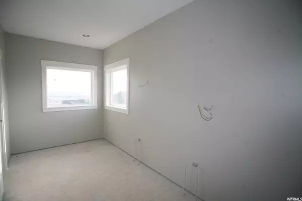 North Ogden, UT 84414,521 E 3725 N #23