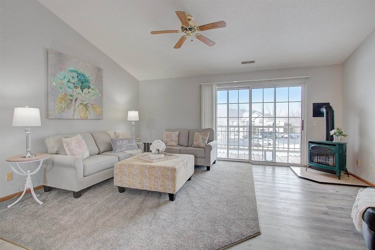 Waunakee, WI 53597,267 Kearney Way