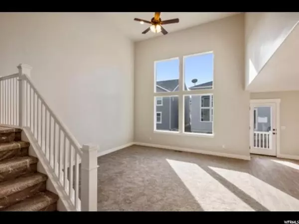 Lehi, UT 84043,3913 W 1850 N #101