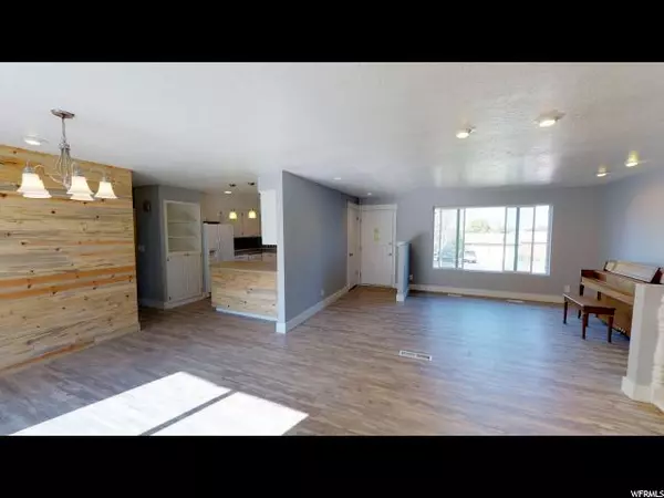 Hyde Park, UT 84318,158 N 200 E