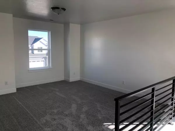 Herriman, UT 84096,6747 W INDIGO DR #613