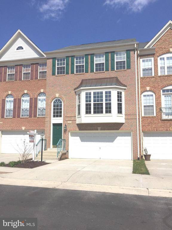 13608 CEDAR RUN LN, Herndon, VA 20171