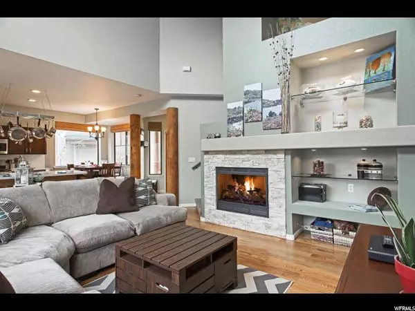 Park City, UT 84098,2611 COTTAGE LOOP RD #54