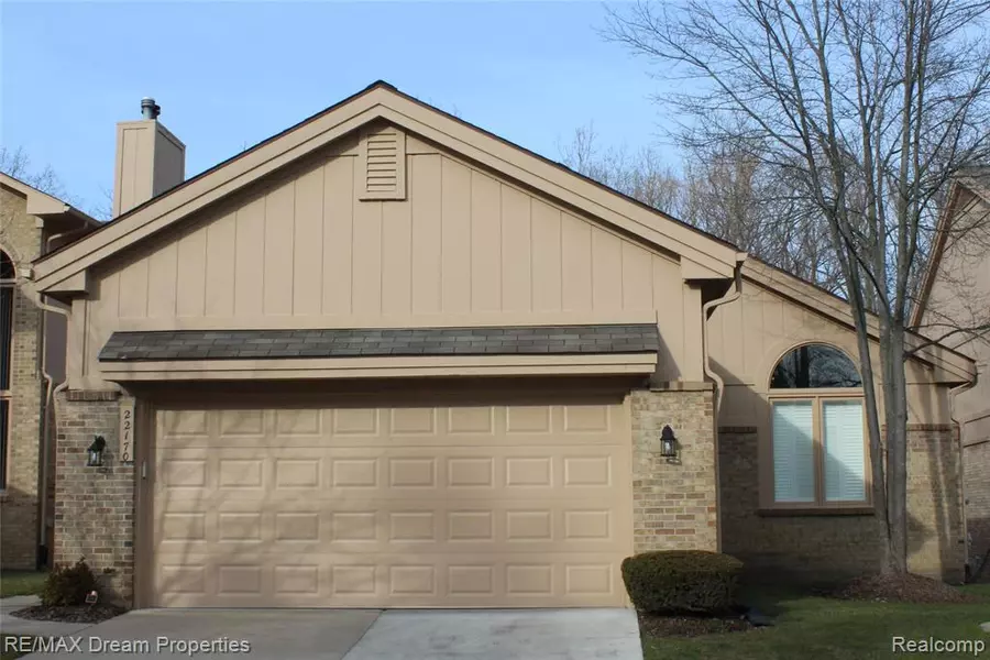 22170 RIVER RIDGE Trail, Farmington Hills, MI 48335 4670