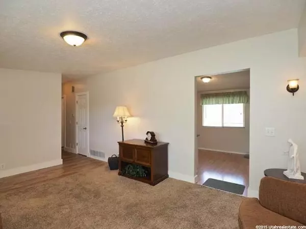 Woods Cross, UT 84087,795 S 740 W