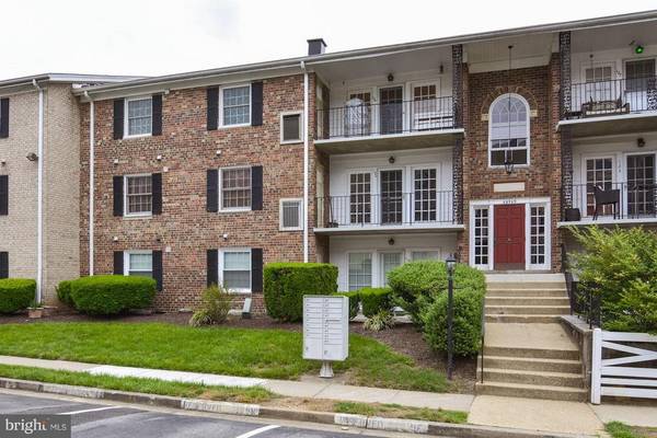 12717 GORDON BLVD #124, Woodbridge, VA 22192