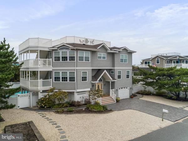 8 SEAVIEW DR S, Long Beach Township, NJ 08008