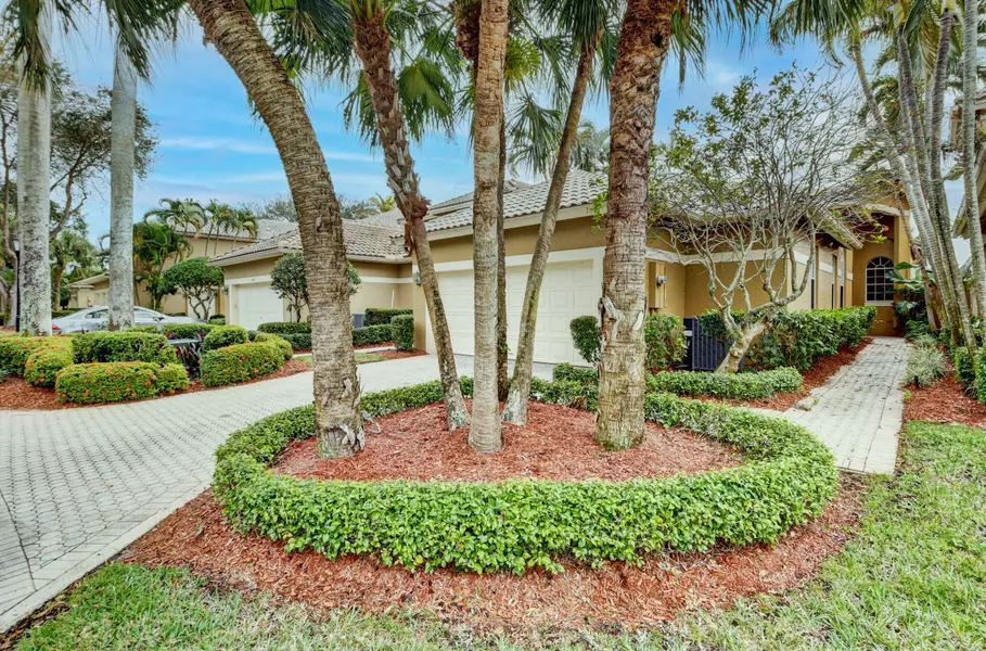 2466 NW 67 ST, Boca Raton, FL 33496