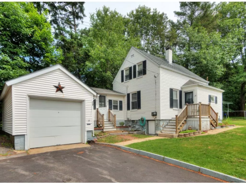 Portsmouth, NH 03801,39 Aldrich CT