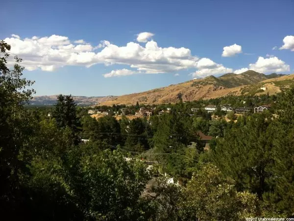 Salt Lake City, UT 84109,3841 COVE DR