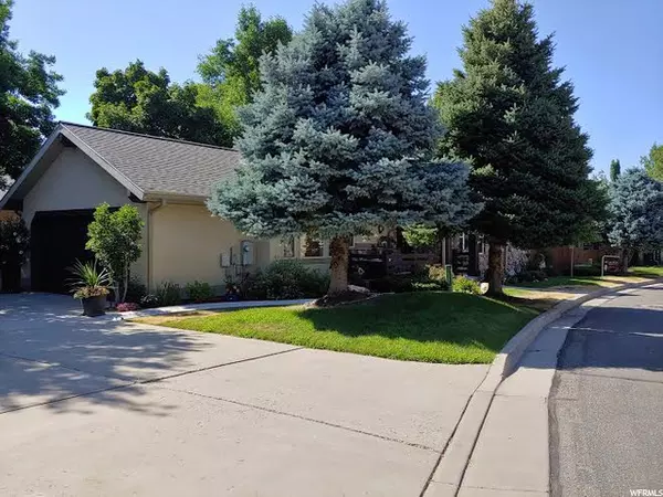 Salt Lake City, UT 84121,6966 S CANYON PINES CIR