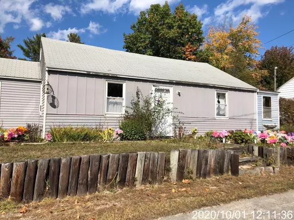 Meredith, NH 03253,22 Circle DR