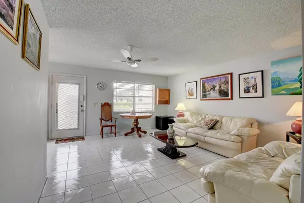 Delray Beach, FL 33484,523 Normandy K