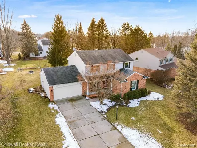 743 DENHAM LN, Rochester Hills, MI 48307