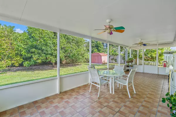 West Palm Beach, FL 33406,3369 Housatonic DR