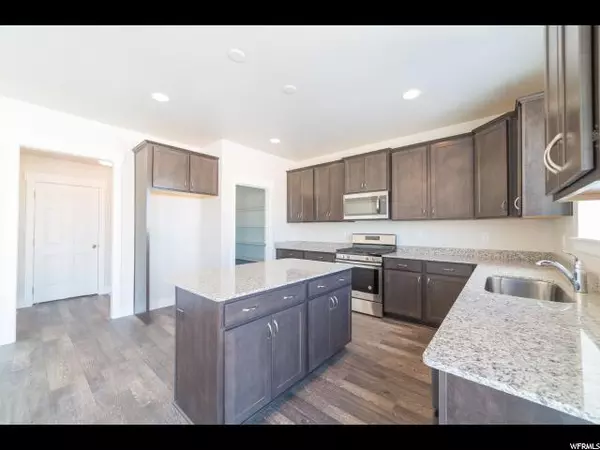 Herriman, UT 84096,7432 W NARROW LEAF CIR S #41