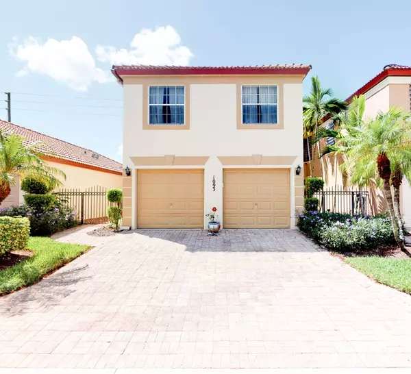 1093 Via Jardin, Riviera Beach, FL 33418