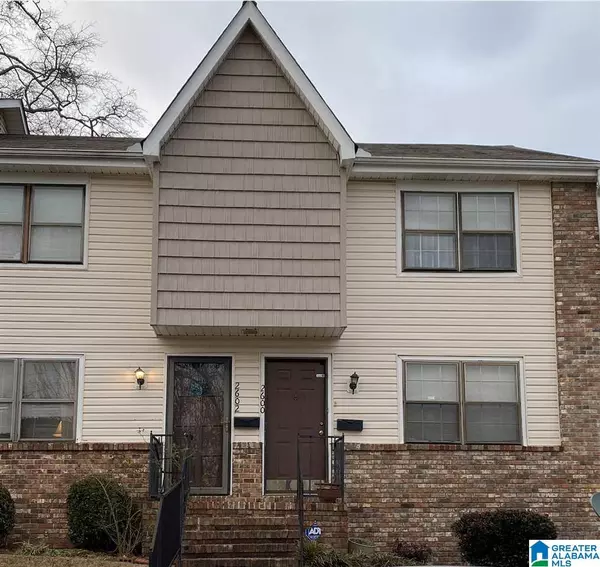 2602 SOUTHBURY CIR #2602, Vestavia Hills, AL 35216