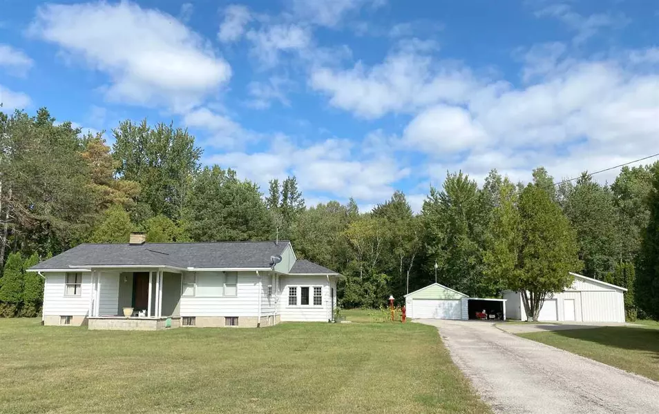 582 W Prevo Road, Linwood, MI 48634