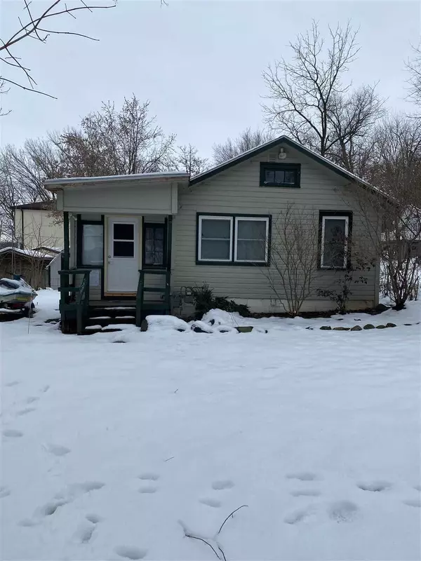 1724 E Road 5, Edgerton, WI 53534