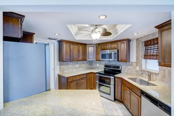 Jupiter, FL 33477,268 Seabreeze CIR