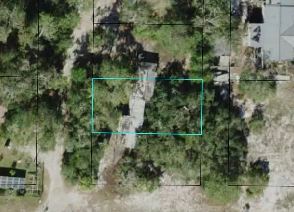 706 SE 6th Street, Carrabelle, FL 32322