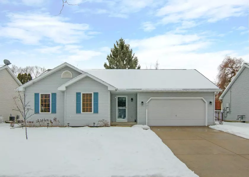 5621 Sandpiper Ln, Madison, WI 53716