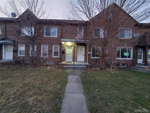 6243 MILLER RD, Dearborn, MI 48126