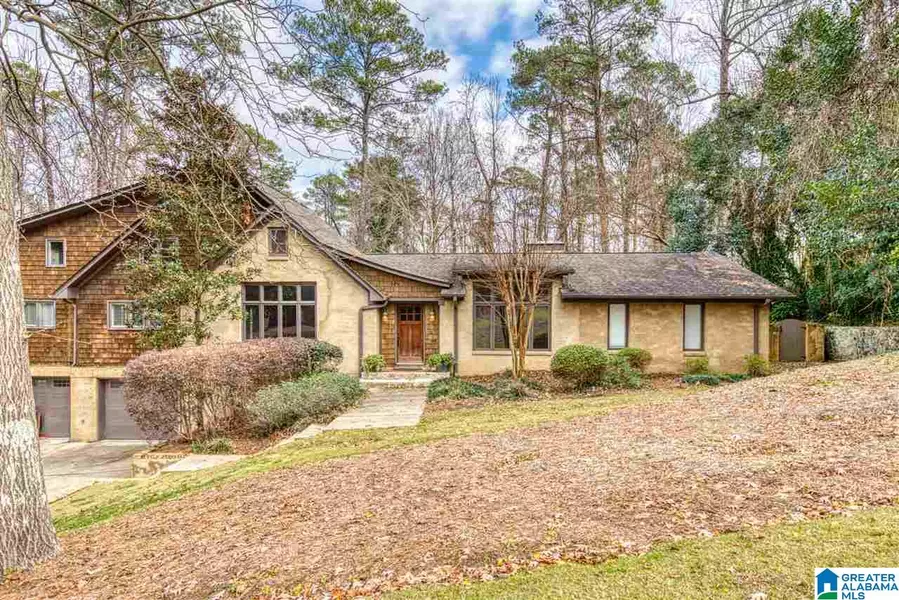 3124 WARRINGTON RD, Mountain Brook, AL 35223