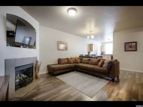 Sandy, UT 84070,180 W ALBION VILLAGE WAY APT #301 S