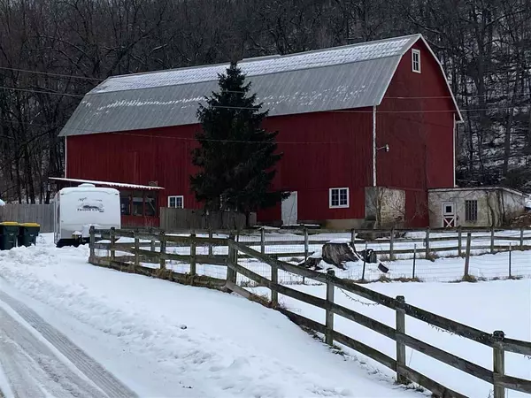 Blue Mounds, WI 53517,5284 County Road K