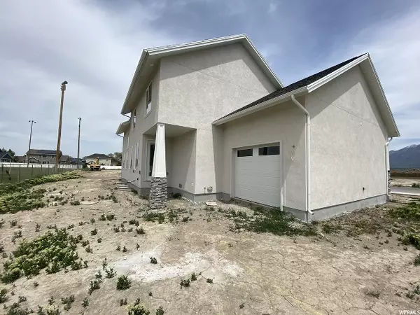 Riverton, UT 84065,11992 S KENADI VIEW WAY #211