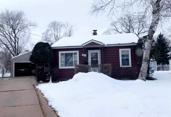 1128 La Salle St, Beloit, WI 53511