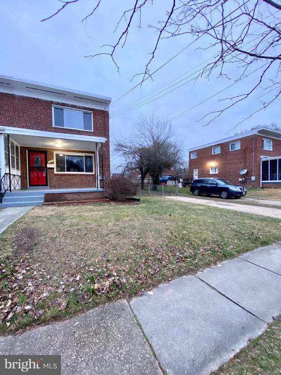 5002 36TH PL, Hyattsville, MD 20782